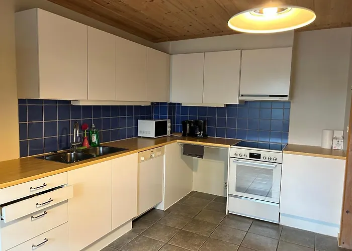 Cozy Scandinavian In - Free Parking And Close To Many Amenities アパート